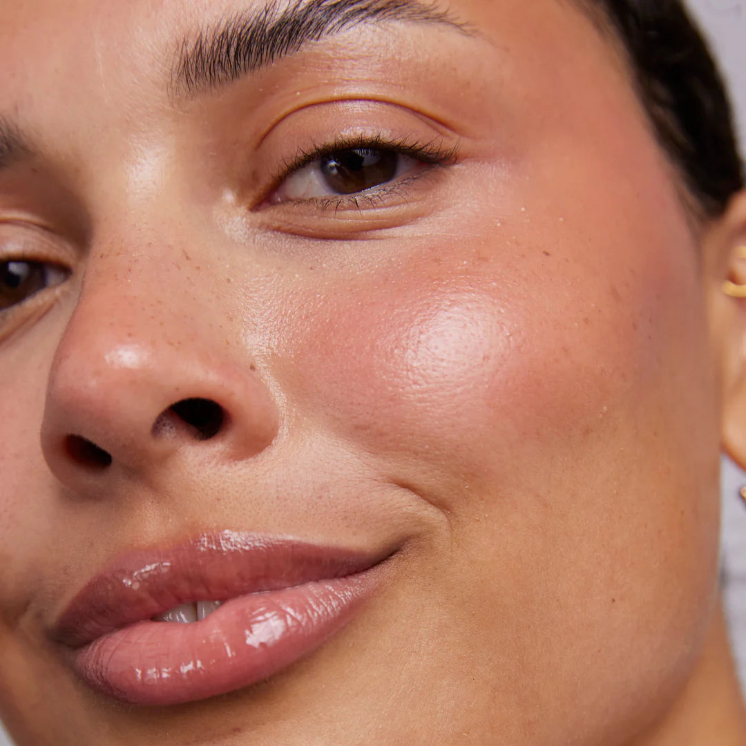 Ulei - luciu de buze nuanțat