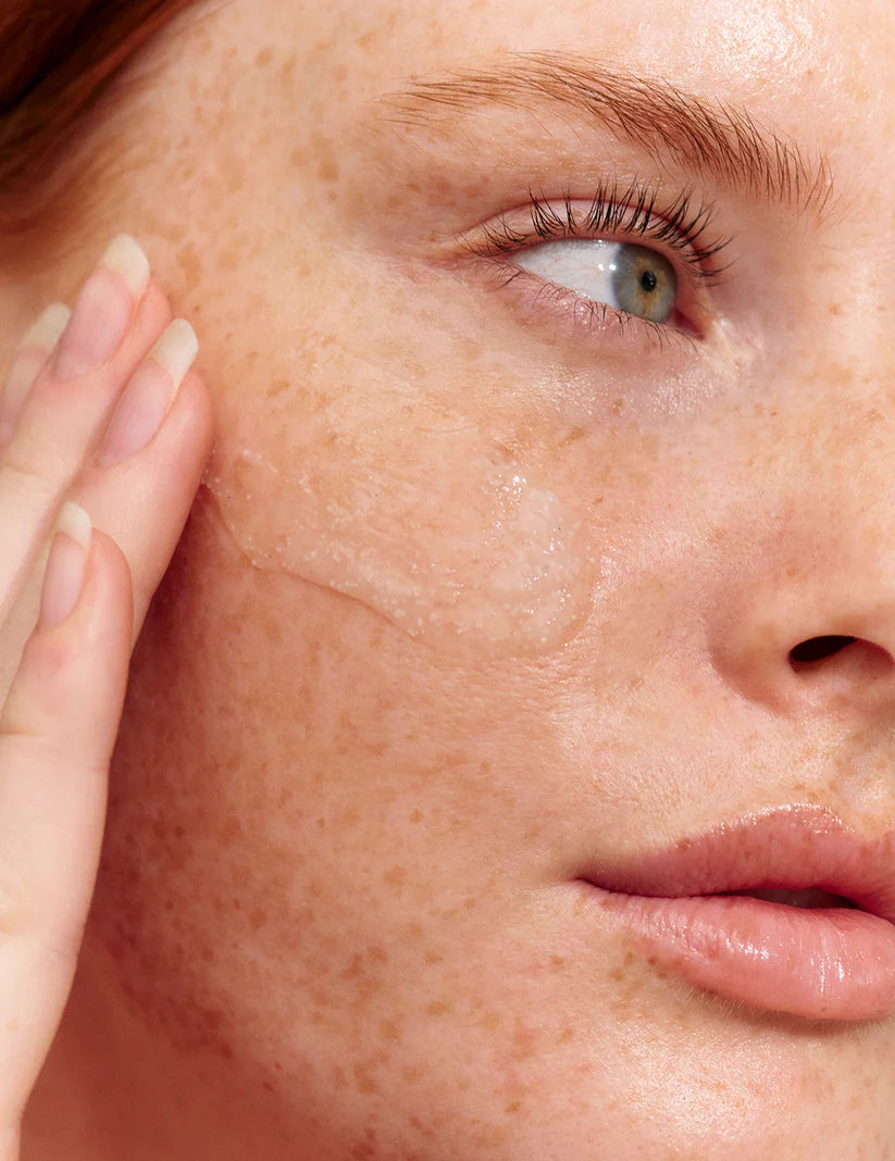 Exfoliant Phytofuse Renew cu AHA din Lime Caviar
