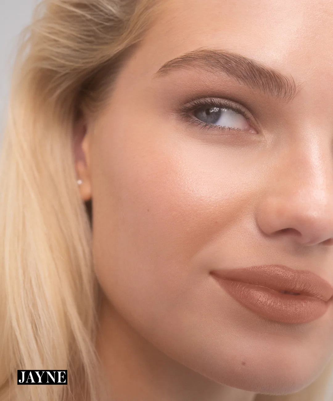 Legendary Serum Lipstick : The Nudes