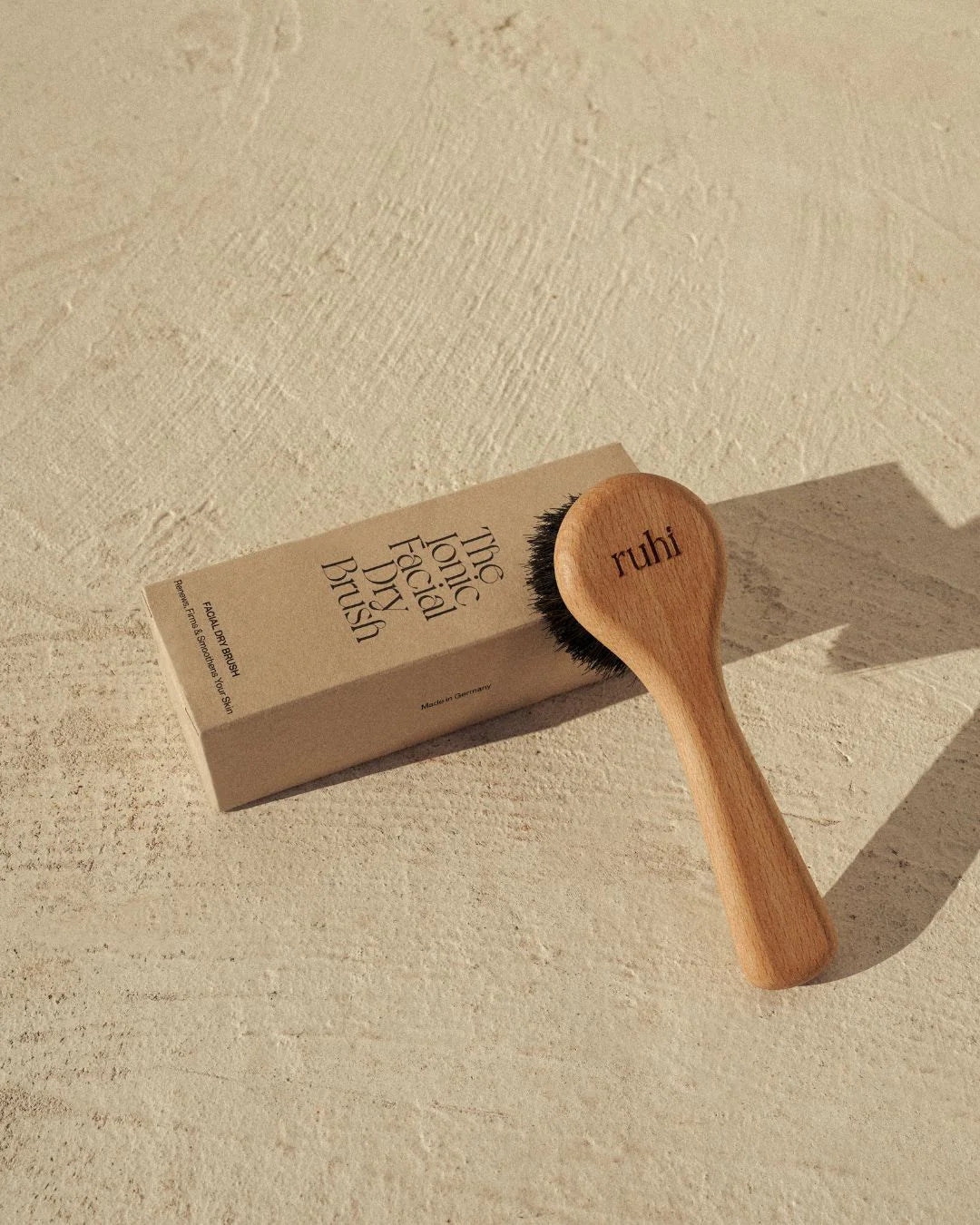 The Iconic Facial Dry BRush