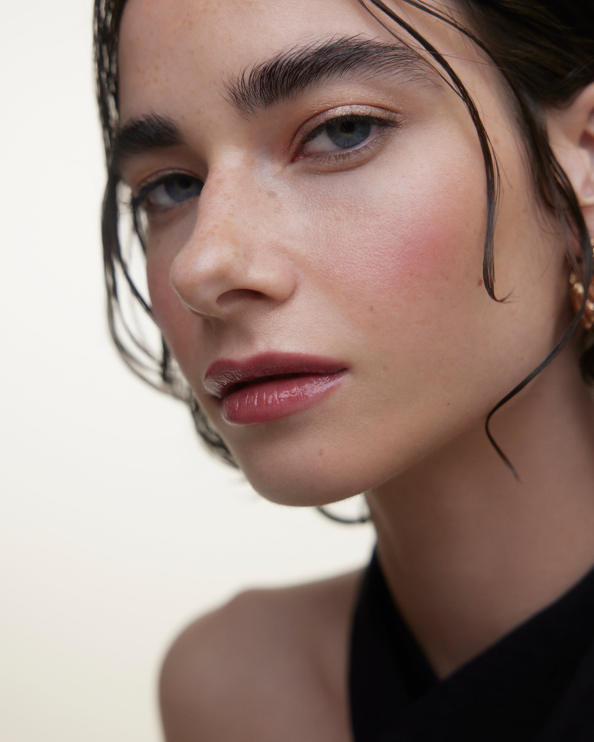 La Laque - Ulei de buze nuanțat